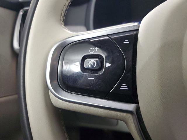 2023 Volvo S90 B6 Plus