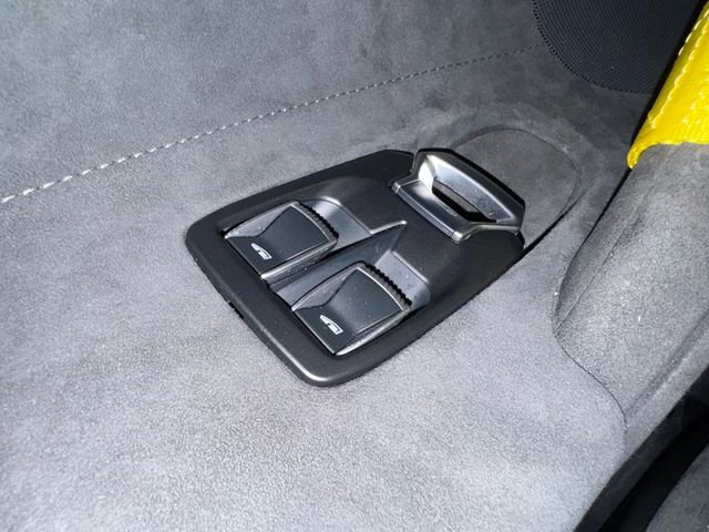 Used 2019 McLaren 720S Performance photo 45