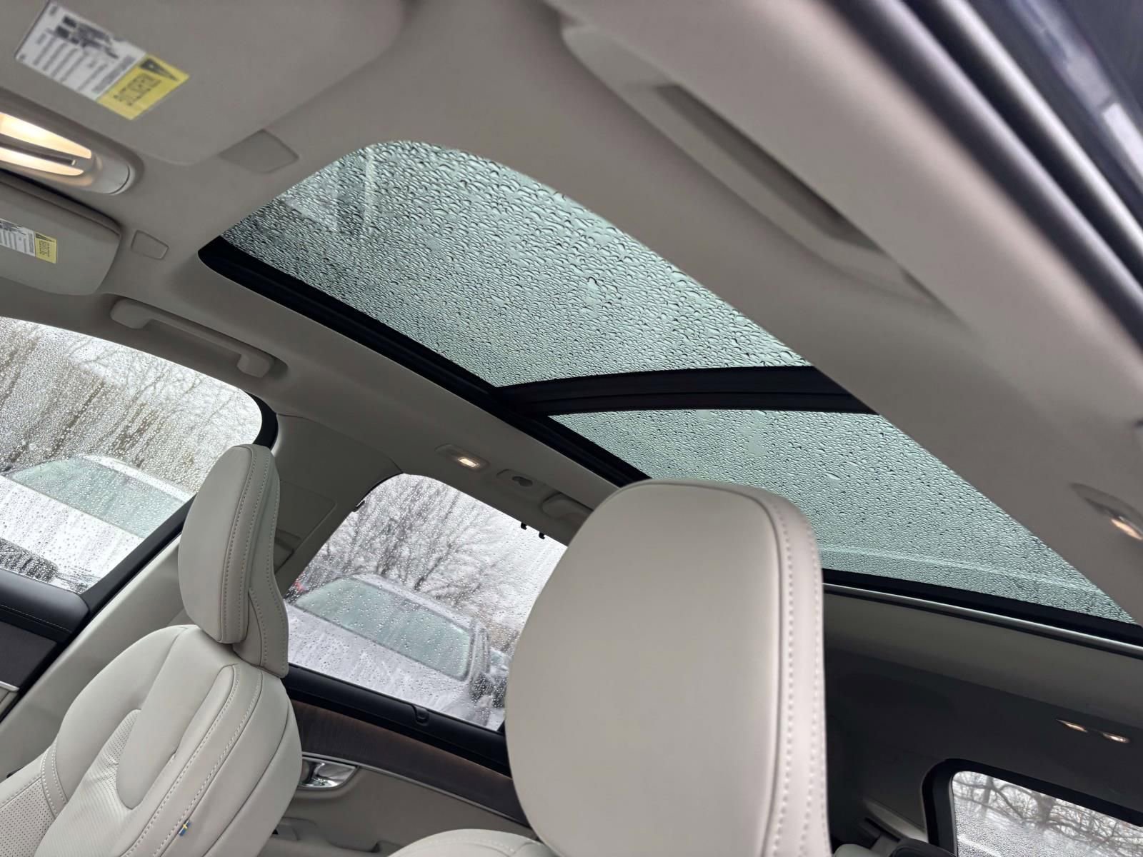 2026 Volvo Xc90 T8 Ultra