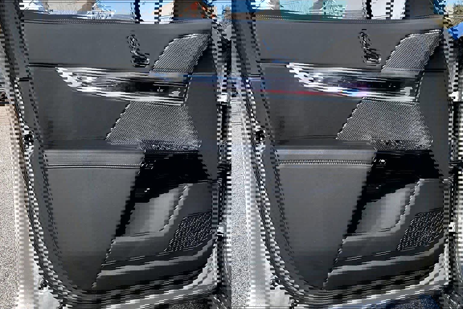 2025 BMW i7 eDrive50