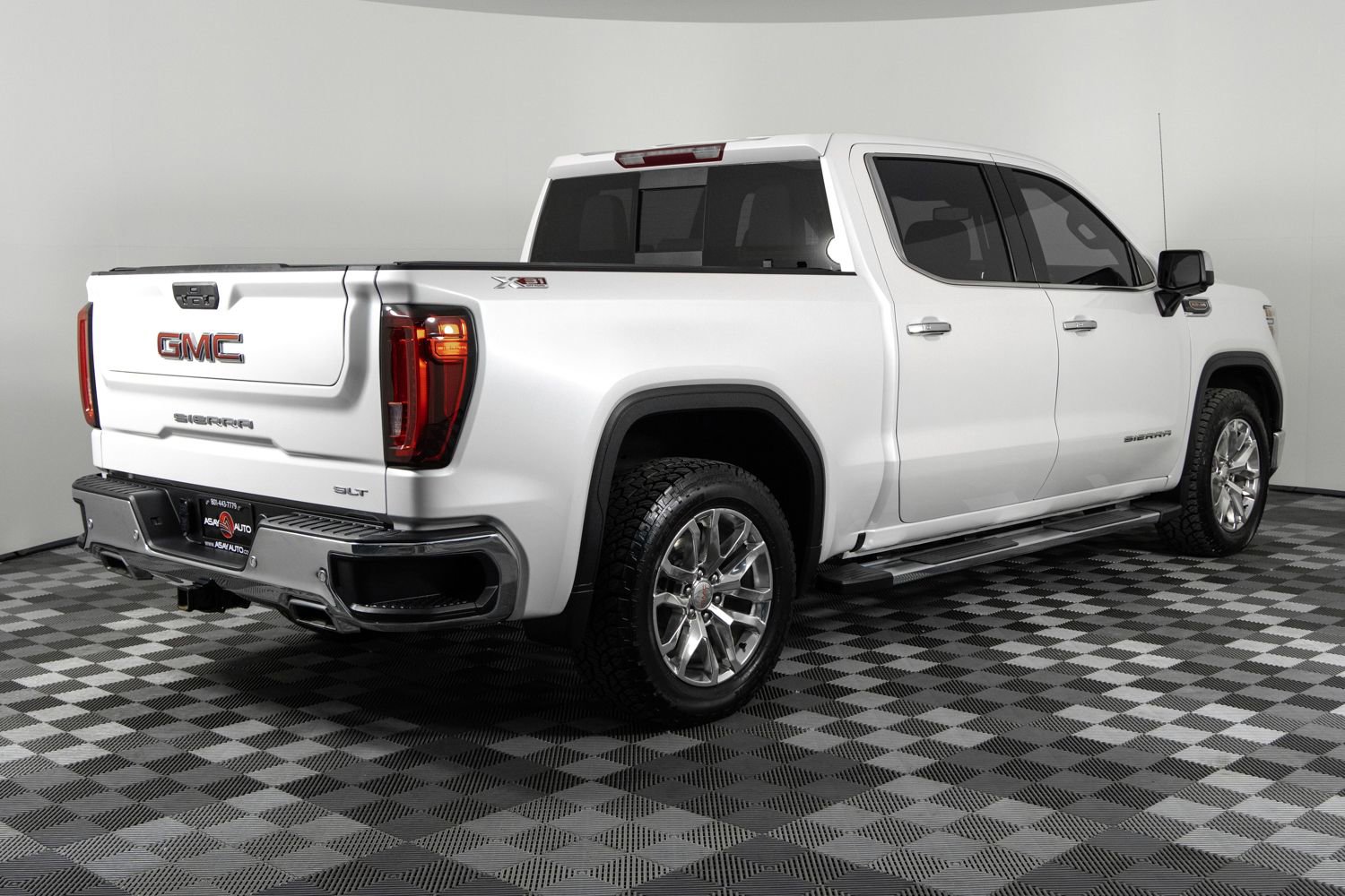 2020 GMC Sierra 1500 SLT