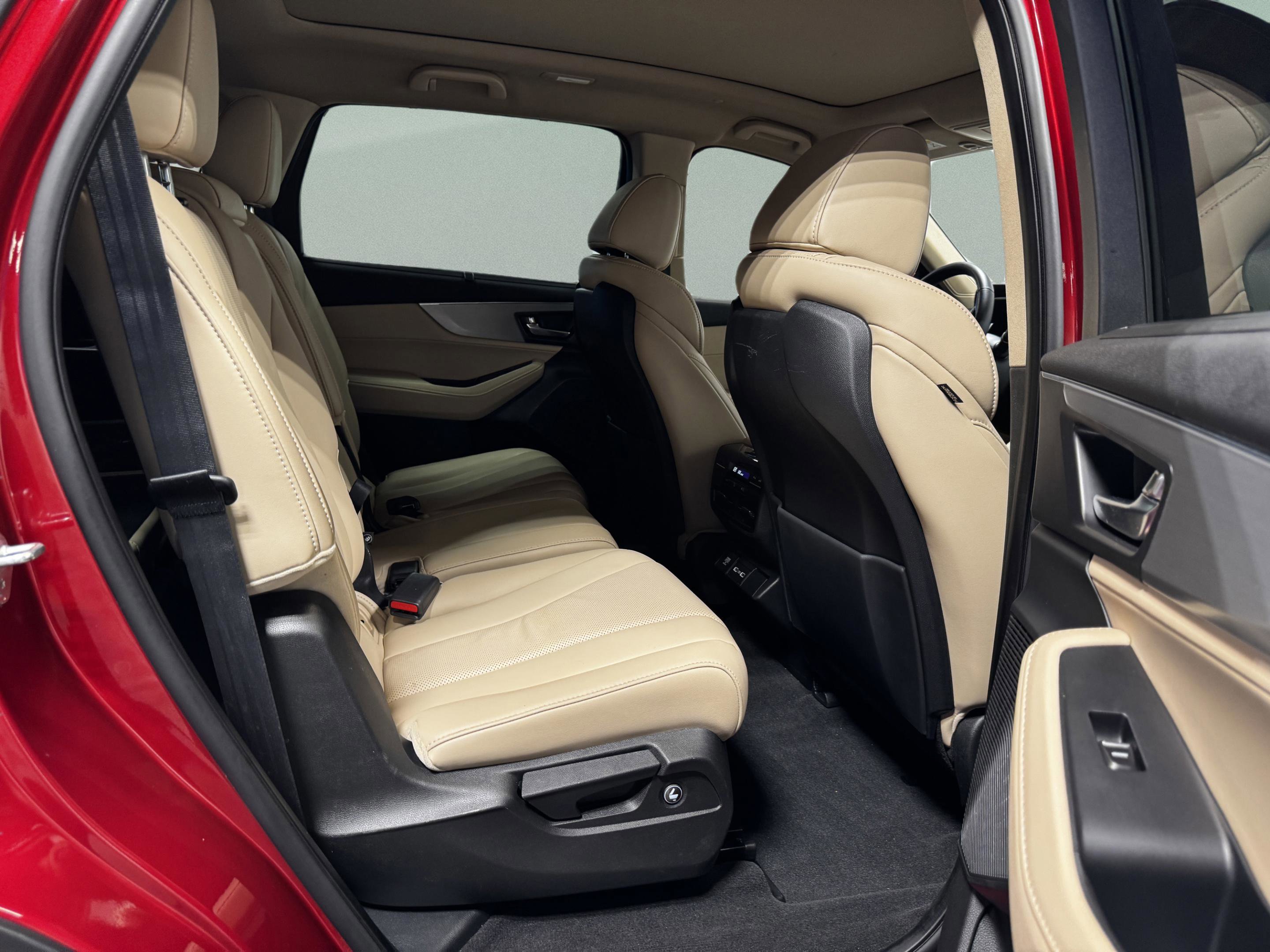 2023 Acura MDX FWD w/ Technology Package