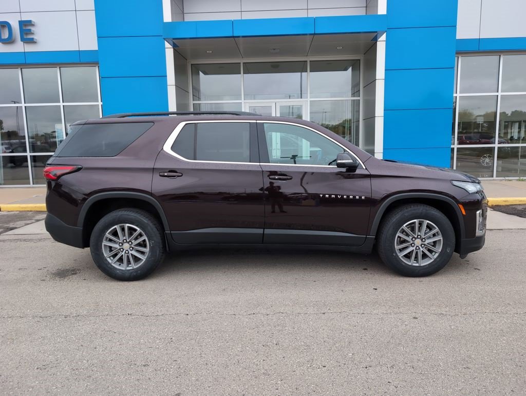 2022 Chevrolet Traverse LT Cloth