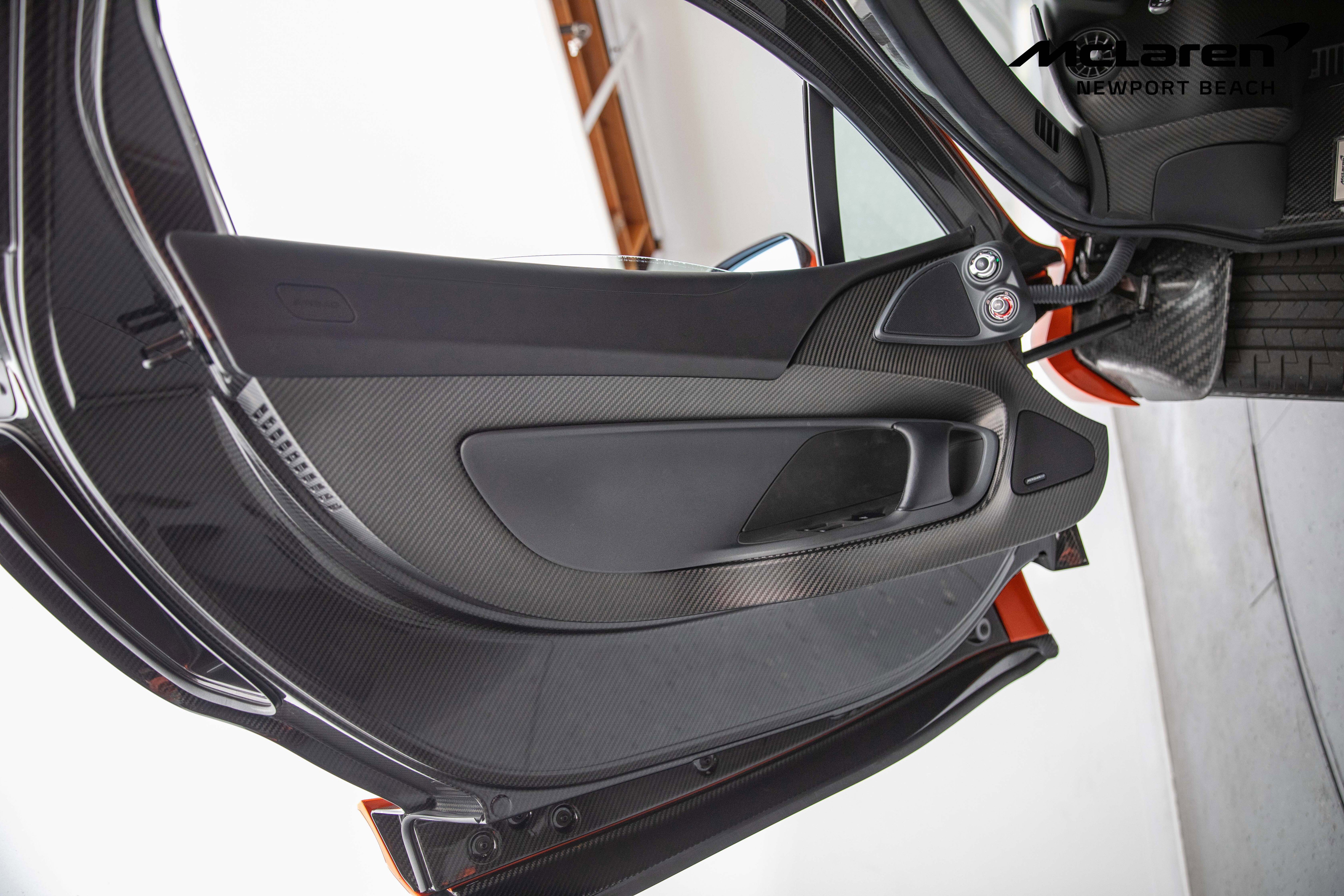 Used 2015 McLaren P1 photo 48