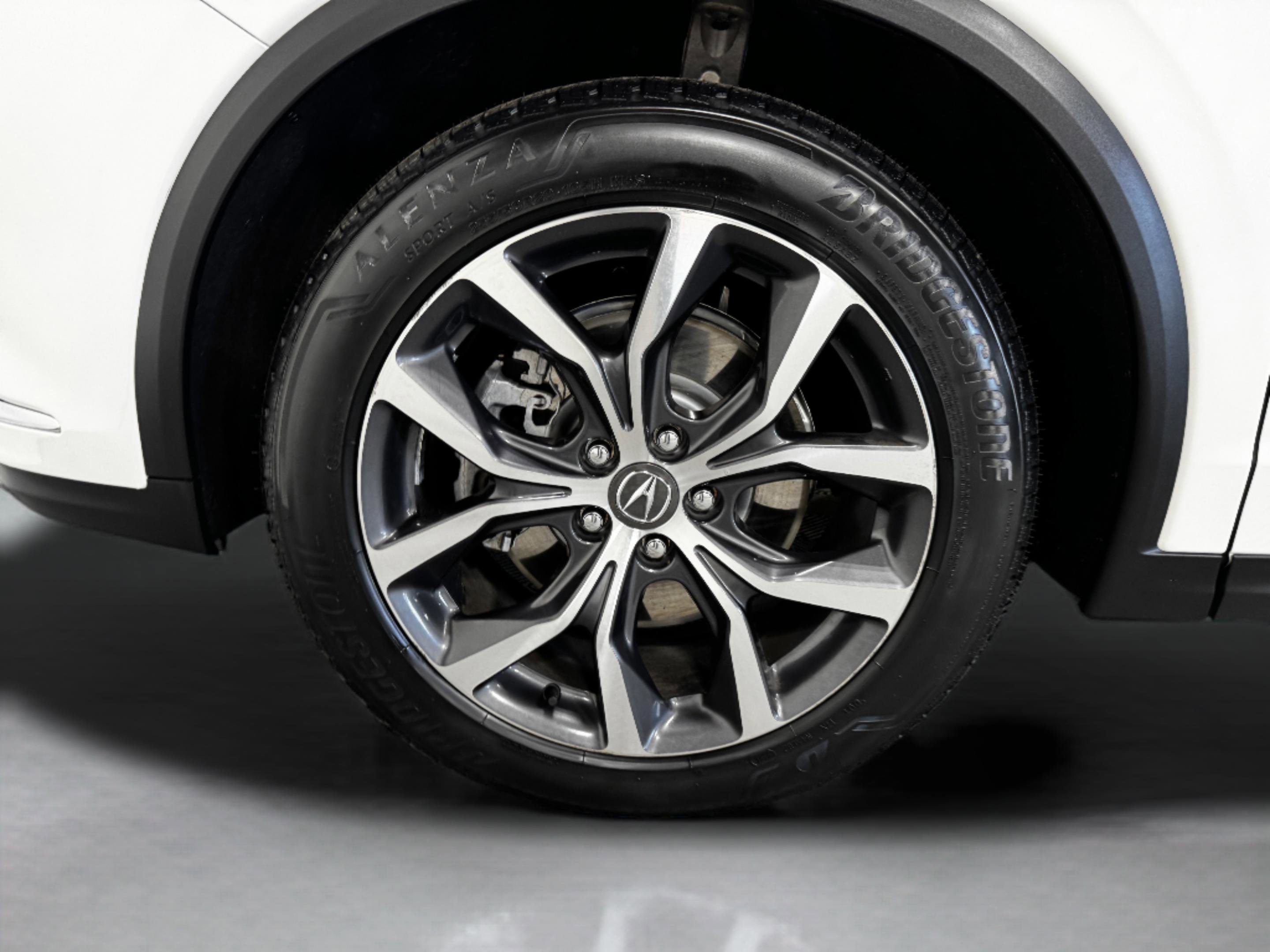 2023 Acura MDX FWD w/ Technology Package