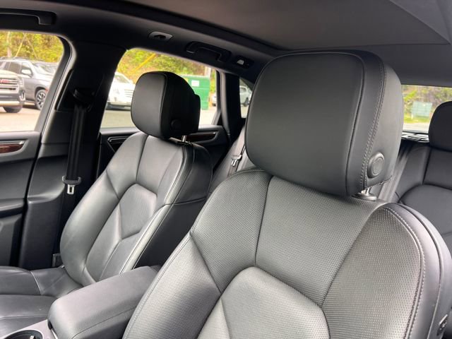 2023 Porsche Macan S