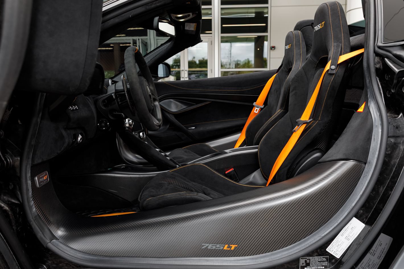 Used 2022 McLaren 765LT photo 56