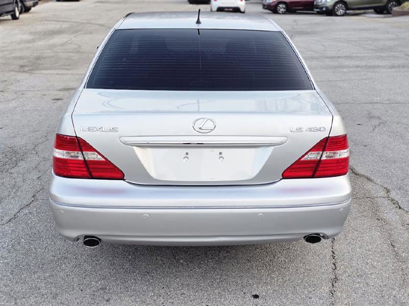 2004 Lexus LS 430
