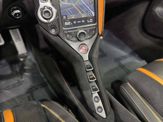 Used 2021 McLaren 720S Spider photo 46