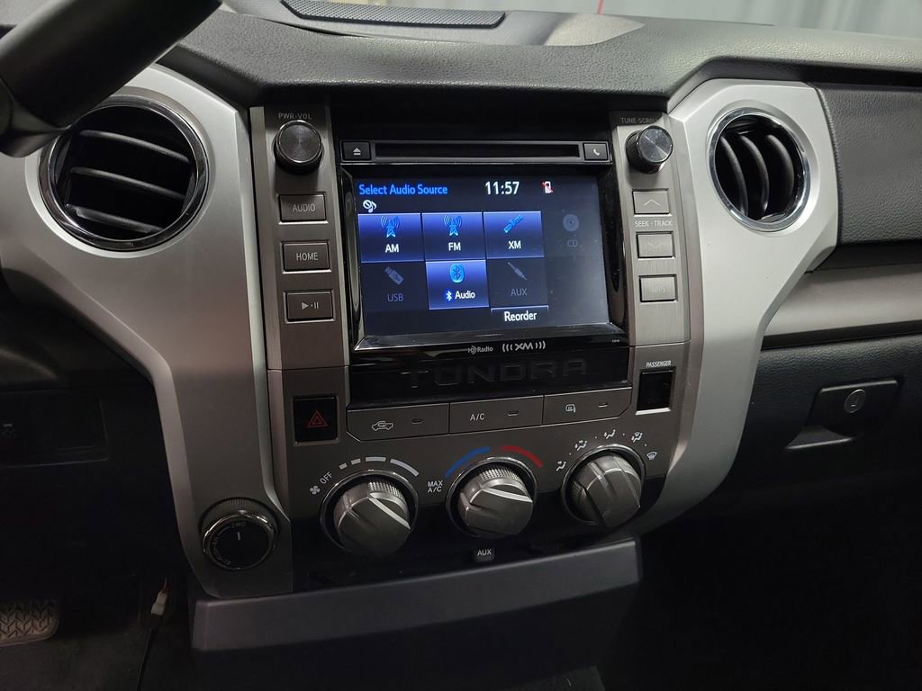 2017 Toyota Tundra SR5