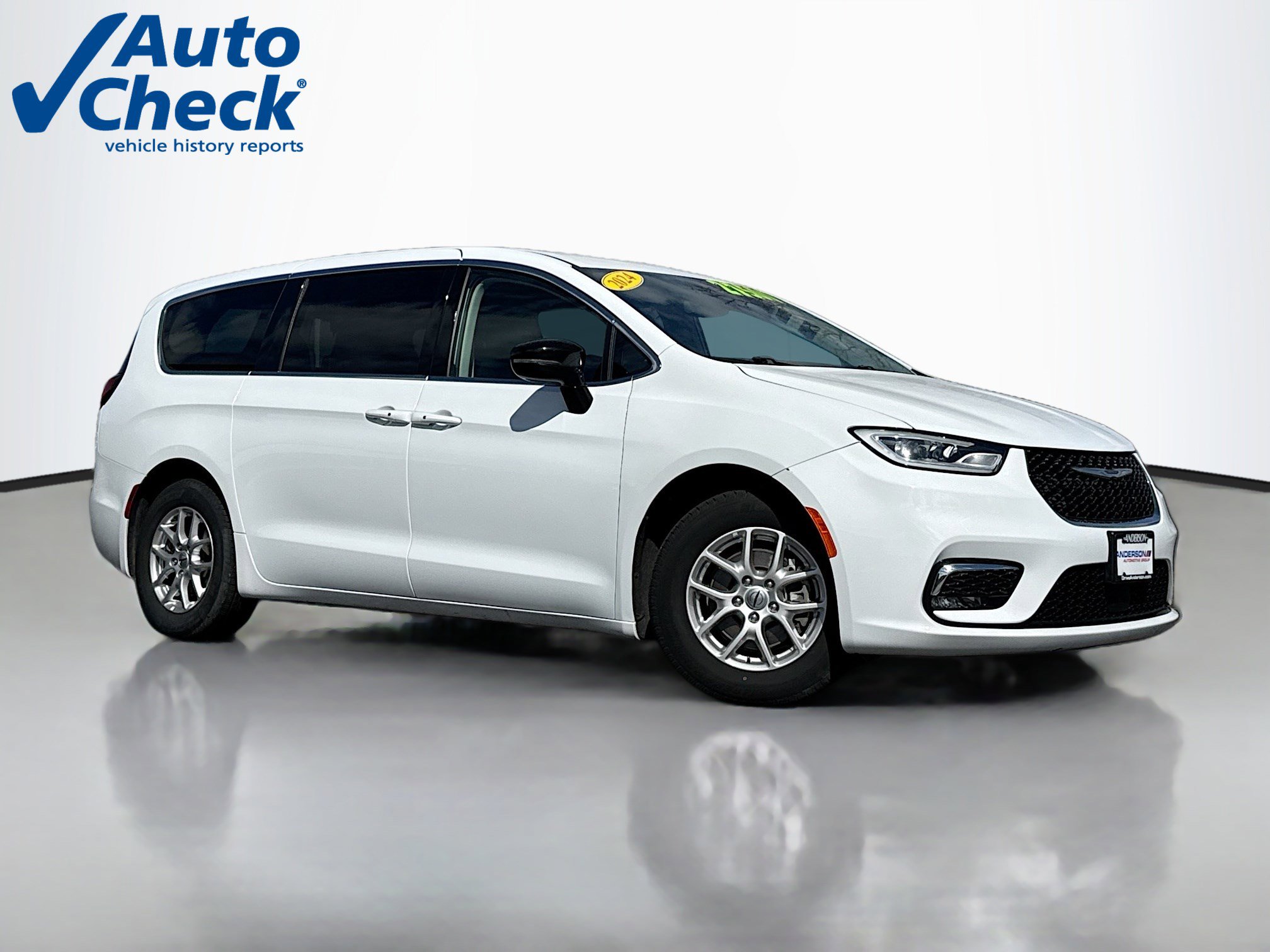 Used 2024 Chrysler Pacifica Touring-L