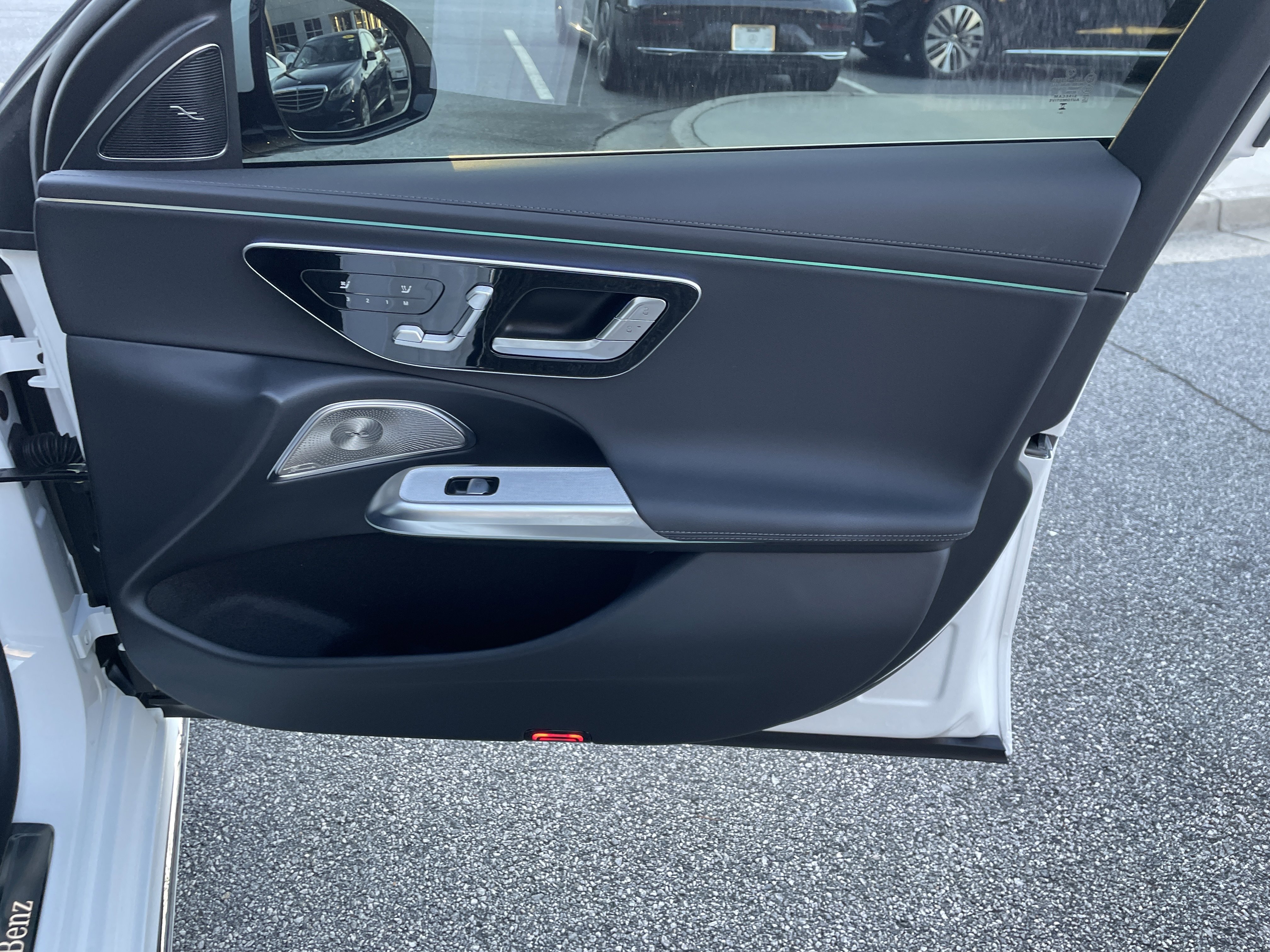 2025 Mercedes-Benz E 350 4MATIC Sedan