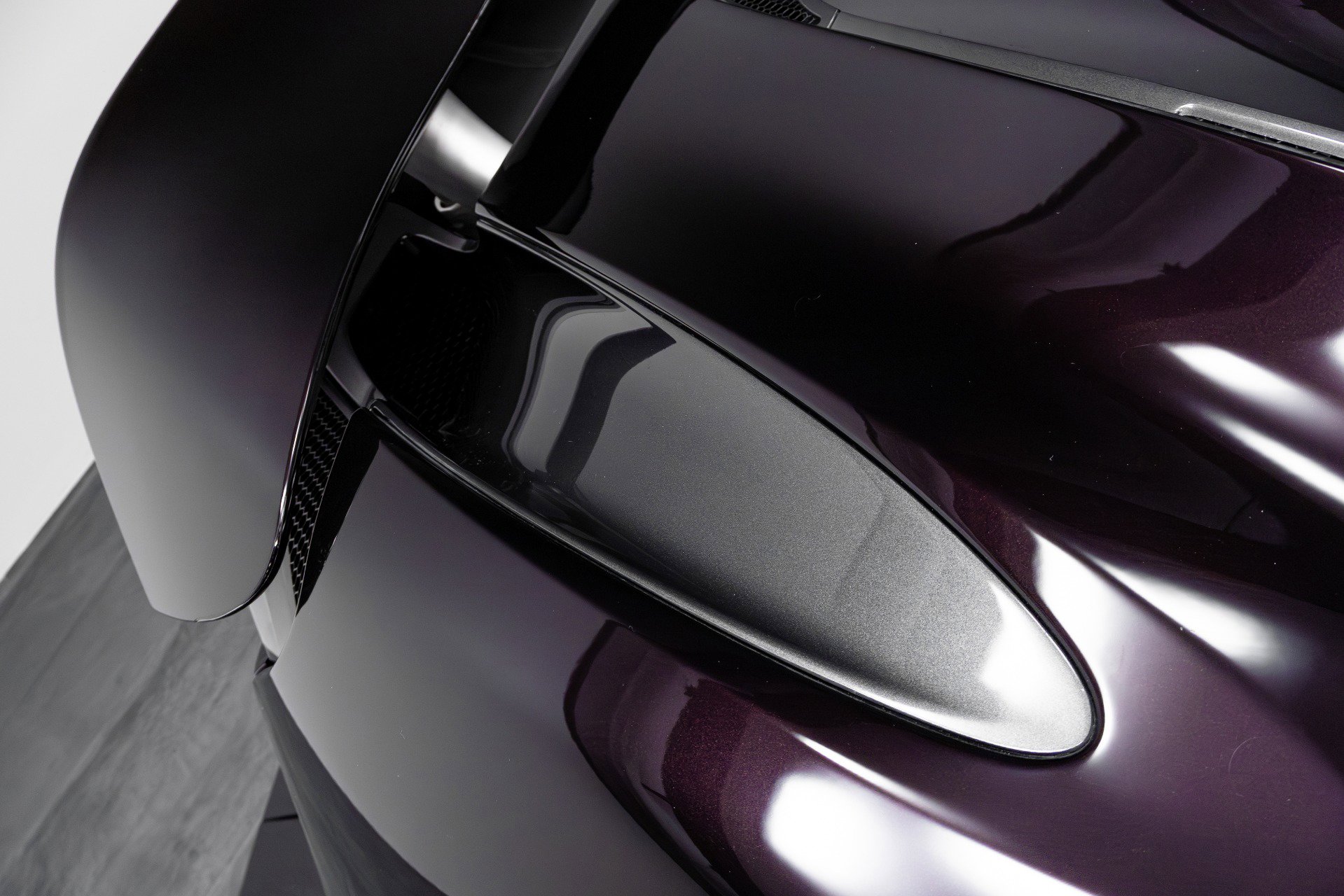 Used 2018 McLaren 720S Performance photo 48