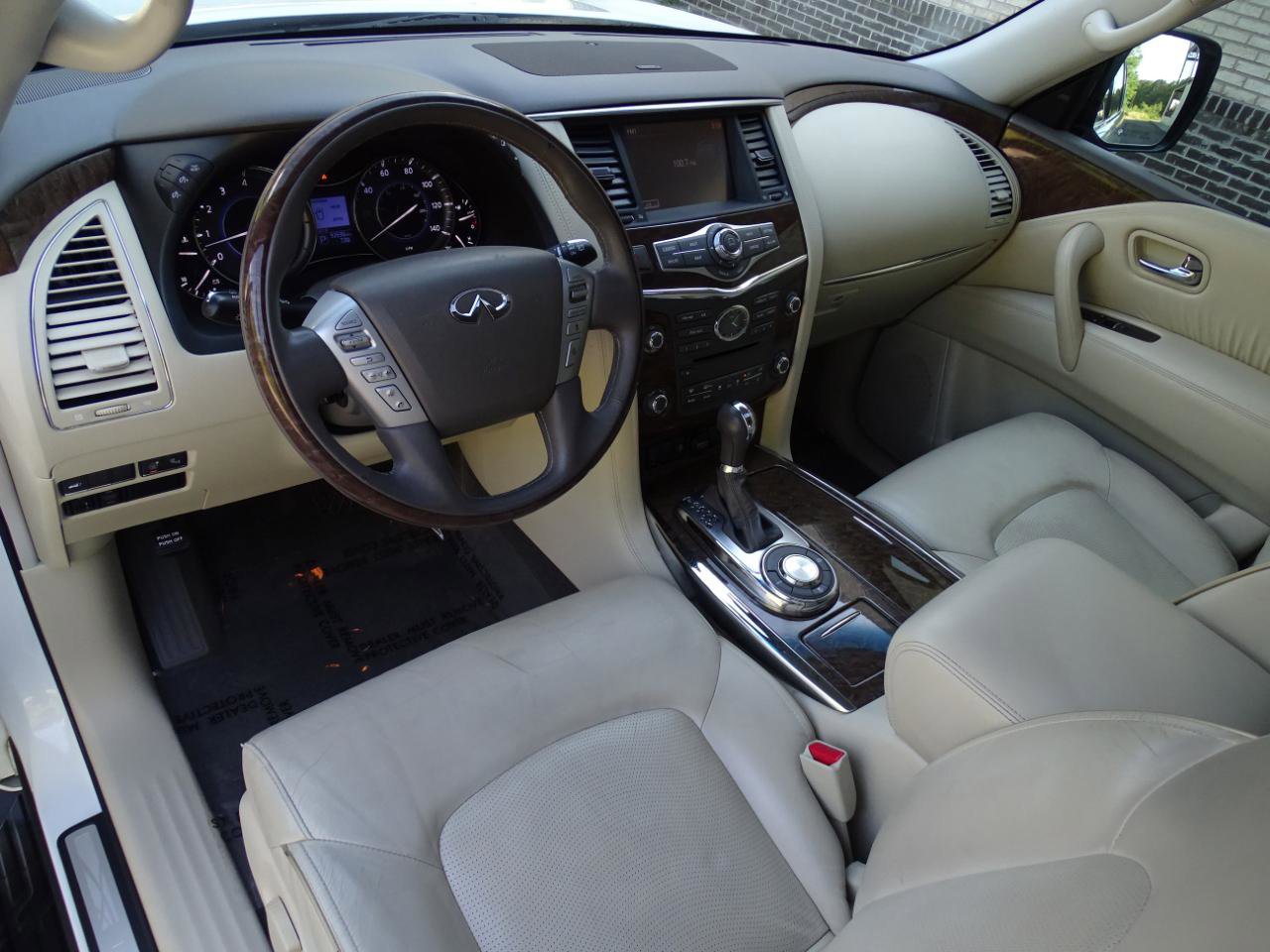 2017 INFINITI Qx80 2WD