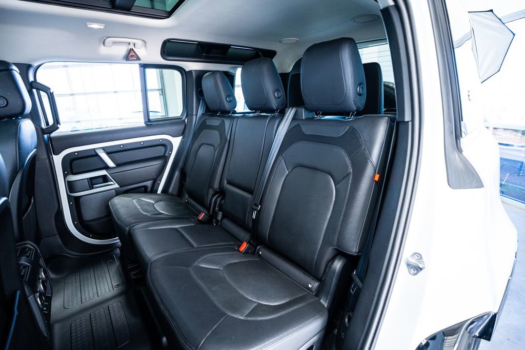 2023 Land Rover Defender 110 X-Dynamic SE