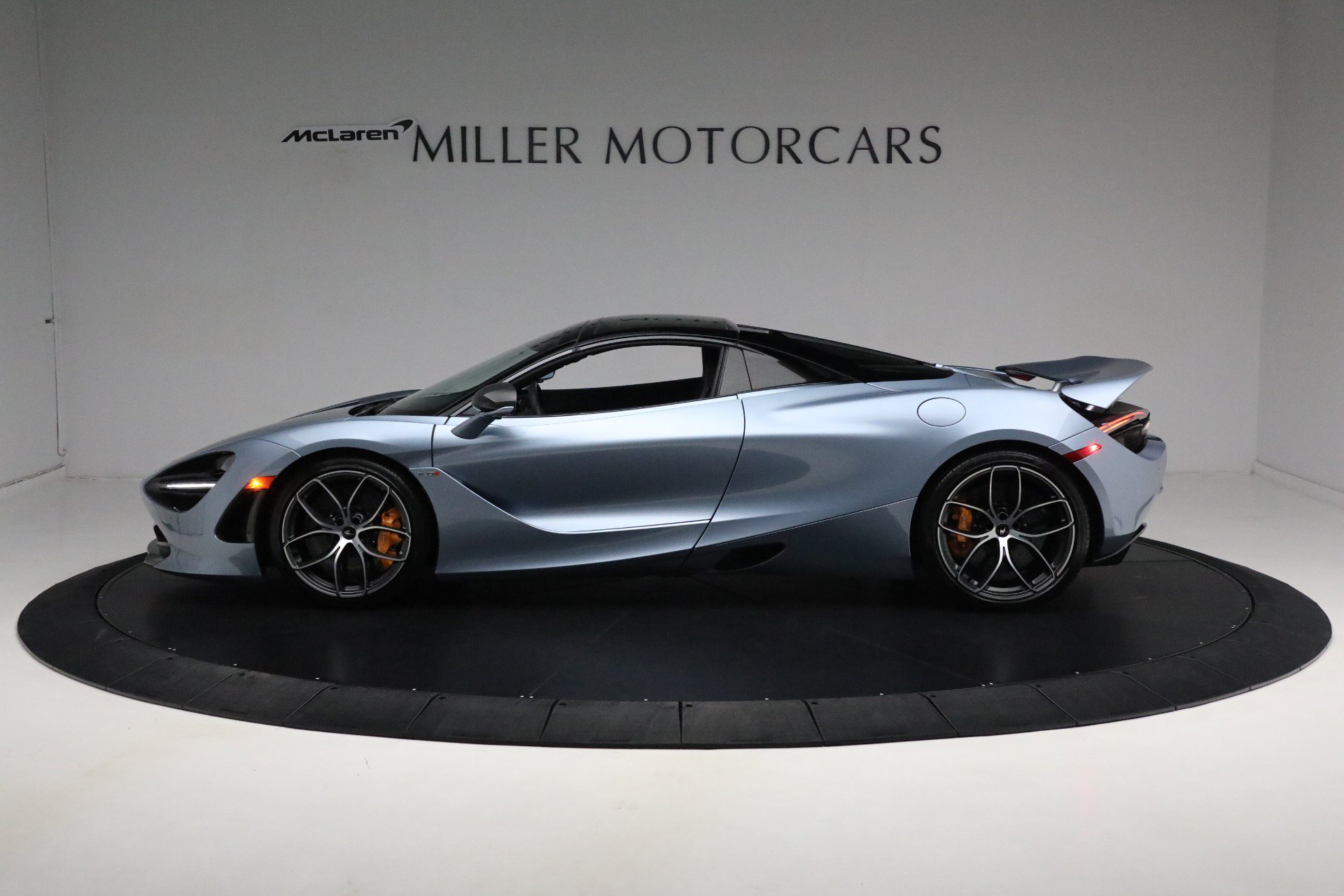 Used 2023 McLaren 720S Performance photo 27