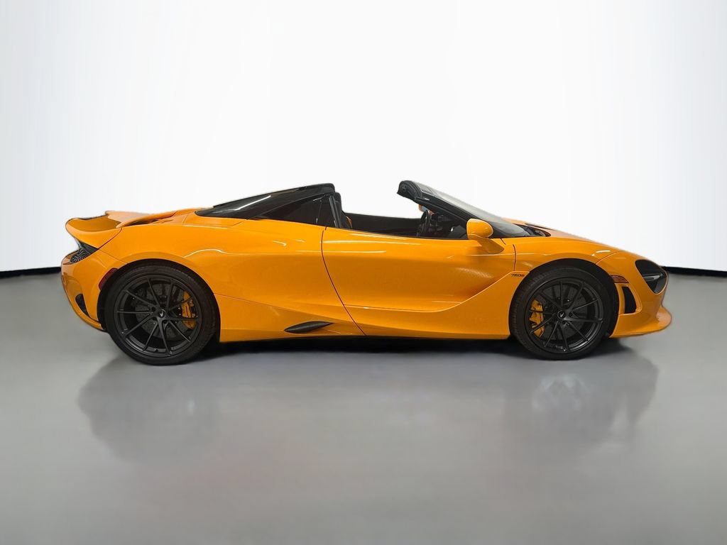 Used 2025 McLaren 750S Spider photo 8