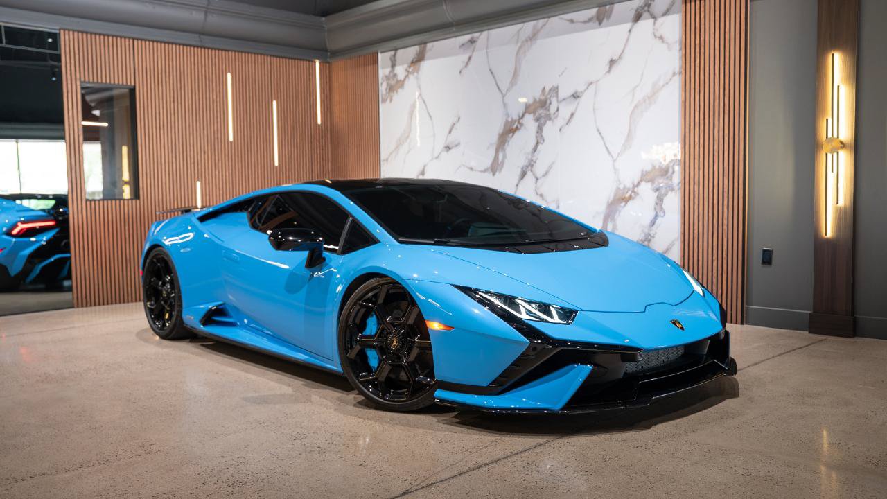 Used 2023 Lamborghini Huracan Tecnica
