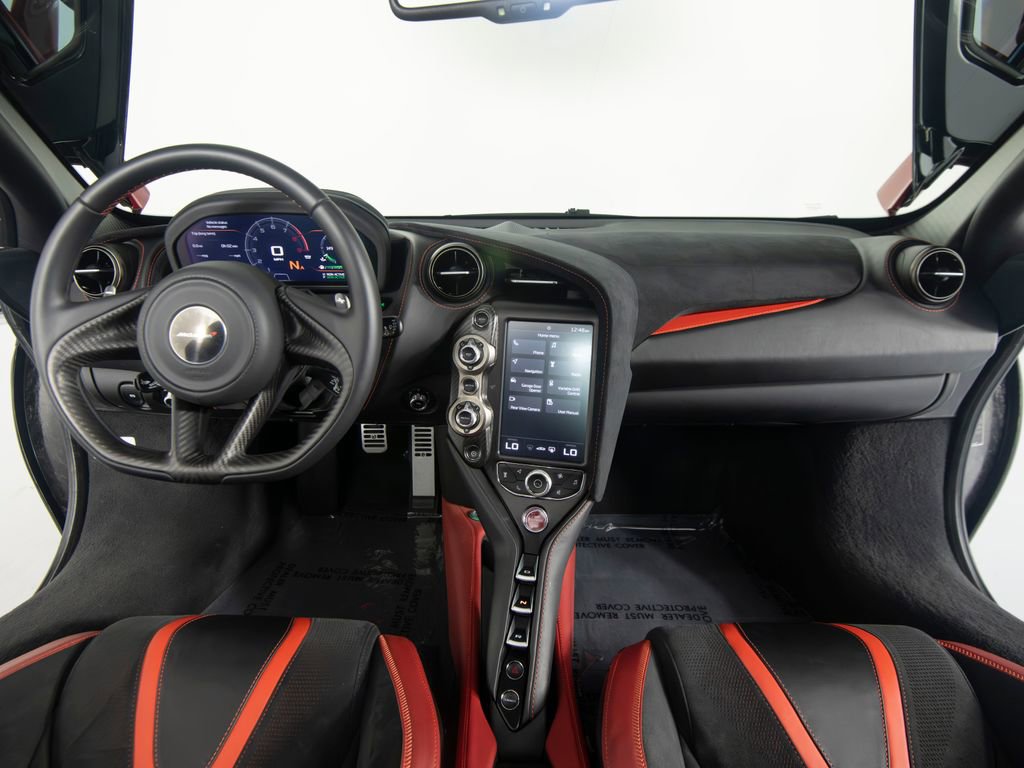Used 2018 McLaren 720S photo 31