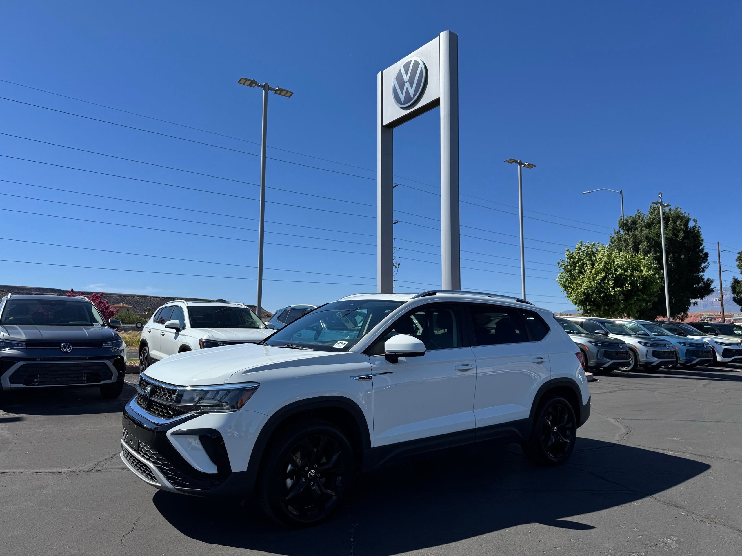 Used 2023 Volkswagen Taos SE