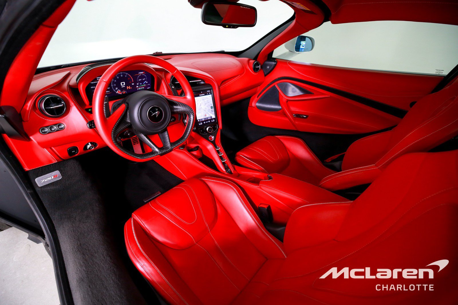Used 2019 McLaren 720S photo 13