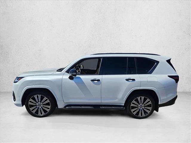 2025 Lexus LX 700h Luxury