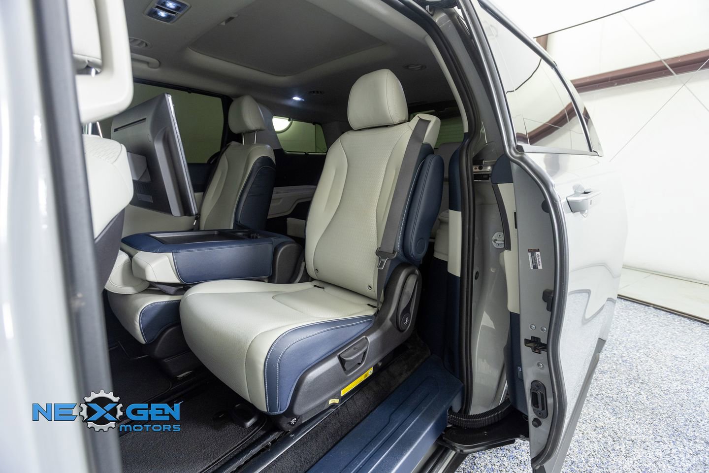 2025 Kia Carnival SX Prestige