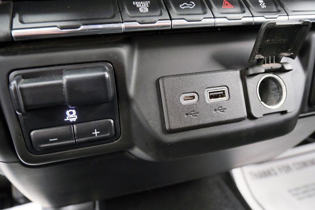 2021 GMC Sierra 3500 4x4 Crew Cab