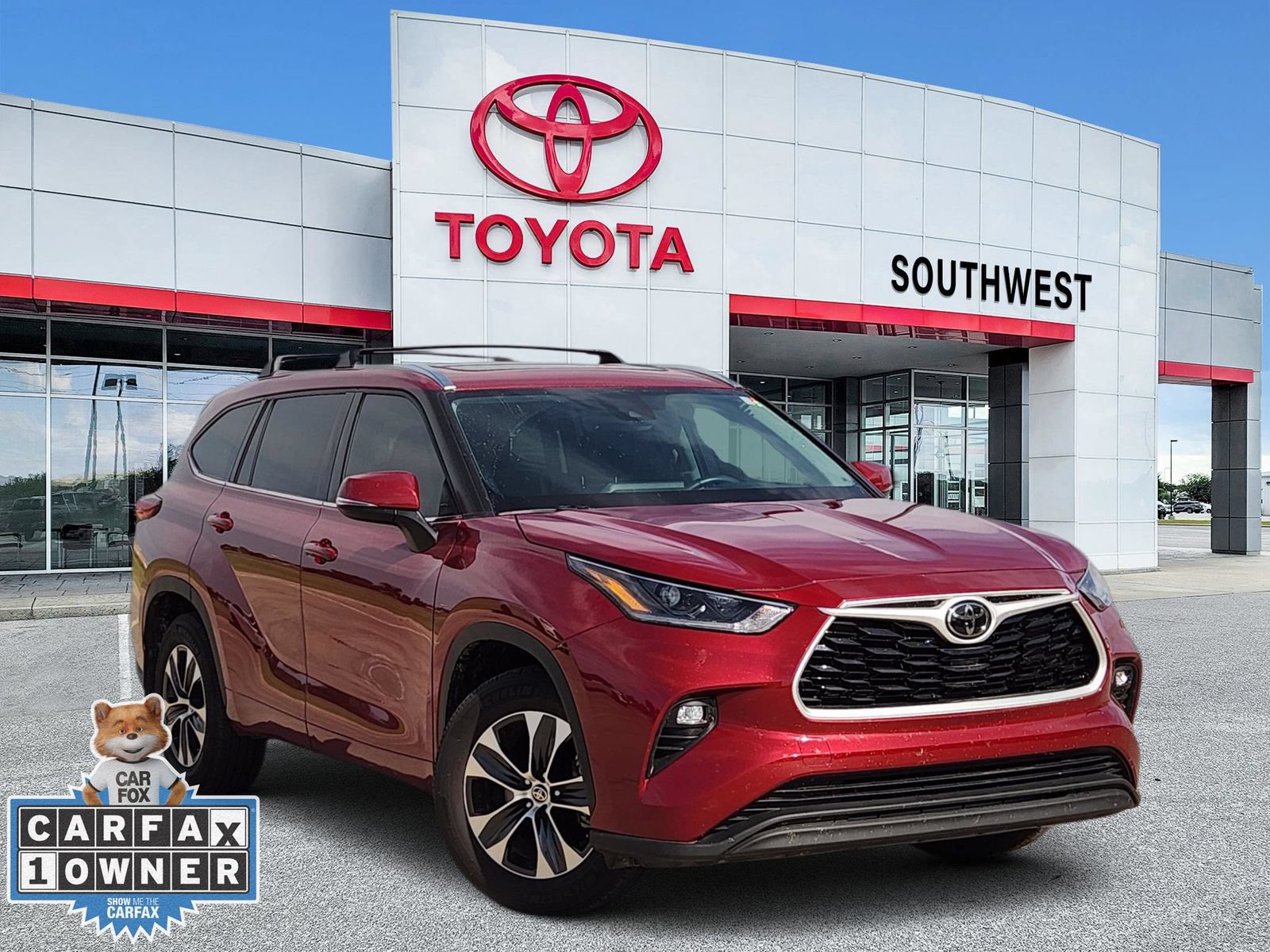 Used 2021 Toyota Highlander XLE