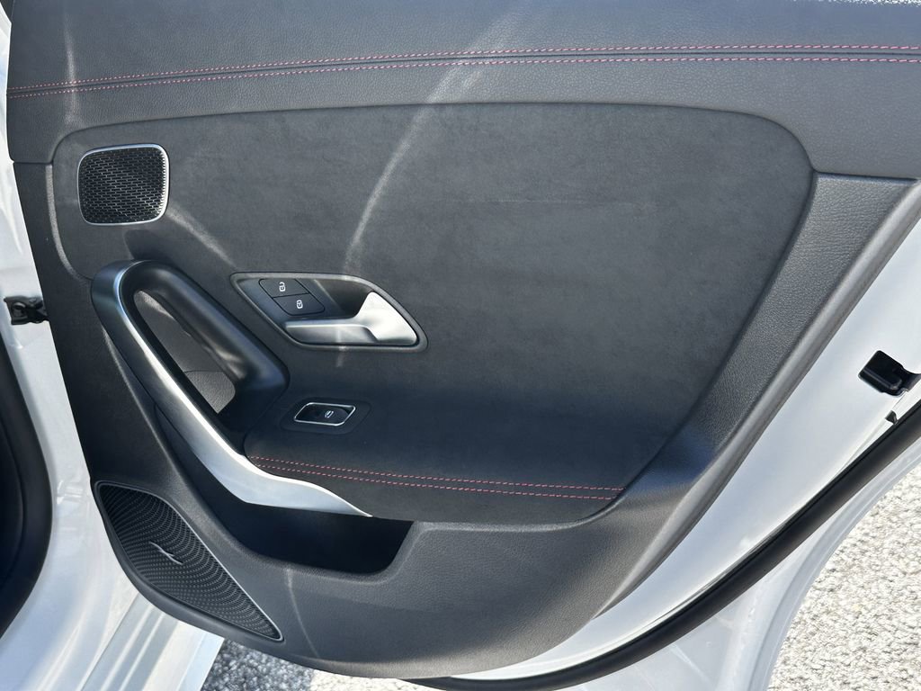 2025 Mercedes-Benz CLA 250 4MATIC