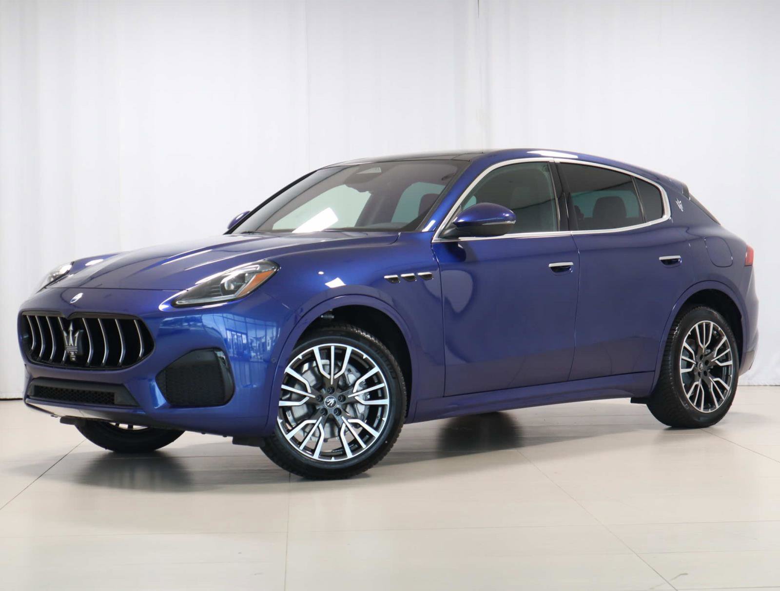 Used 2025 Maserati Grecale GT