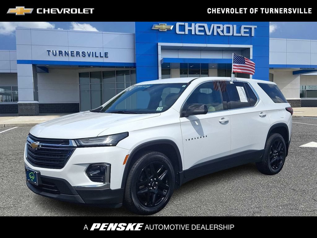 Certified 2023 Chevrolet Traverse LS