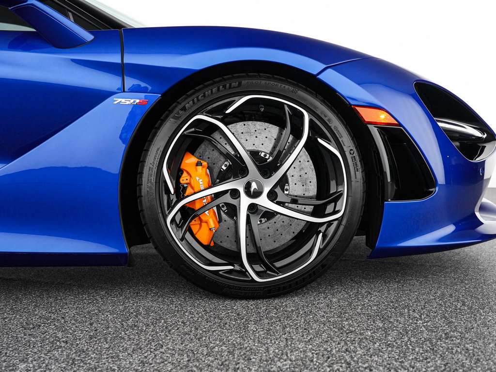 Used 2024 McLaren 750S Spider photo 35