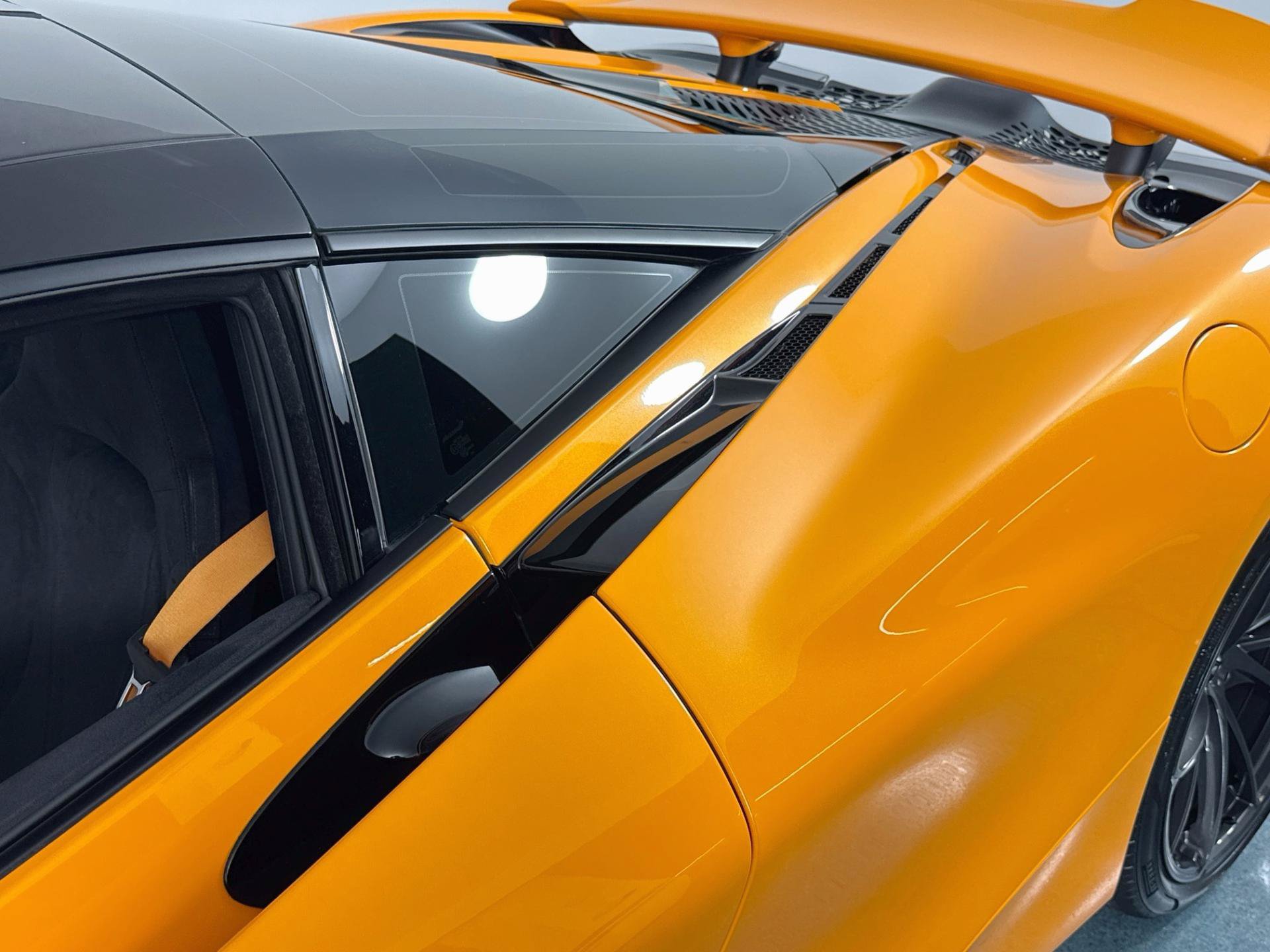 Used 2025 McLaren 750S photo 44