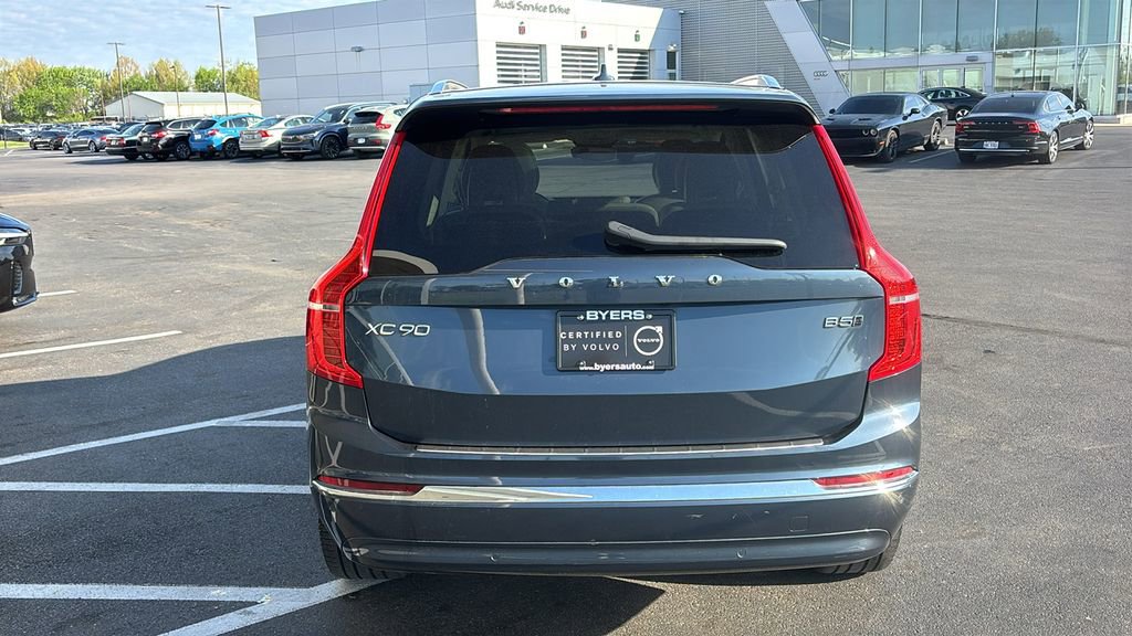 2023 Volvo Xc90 B5 Plus