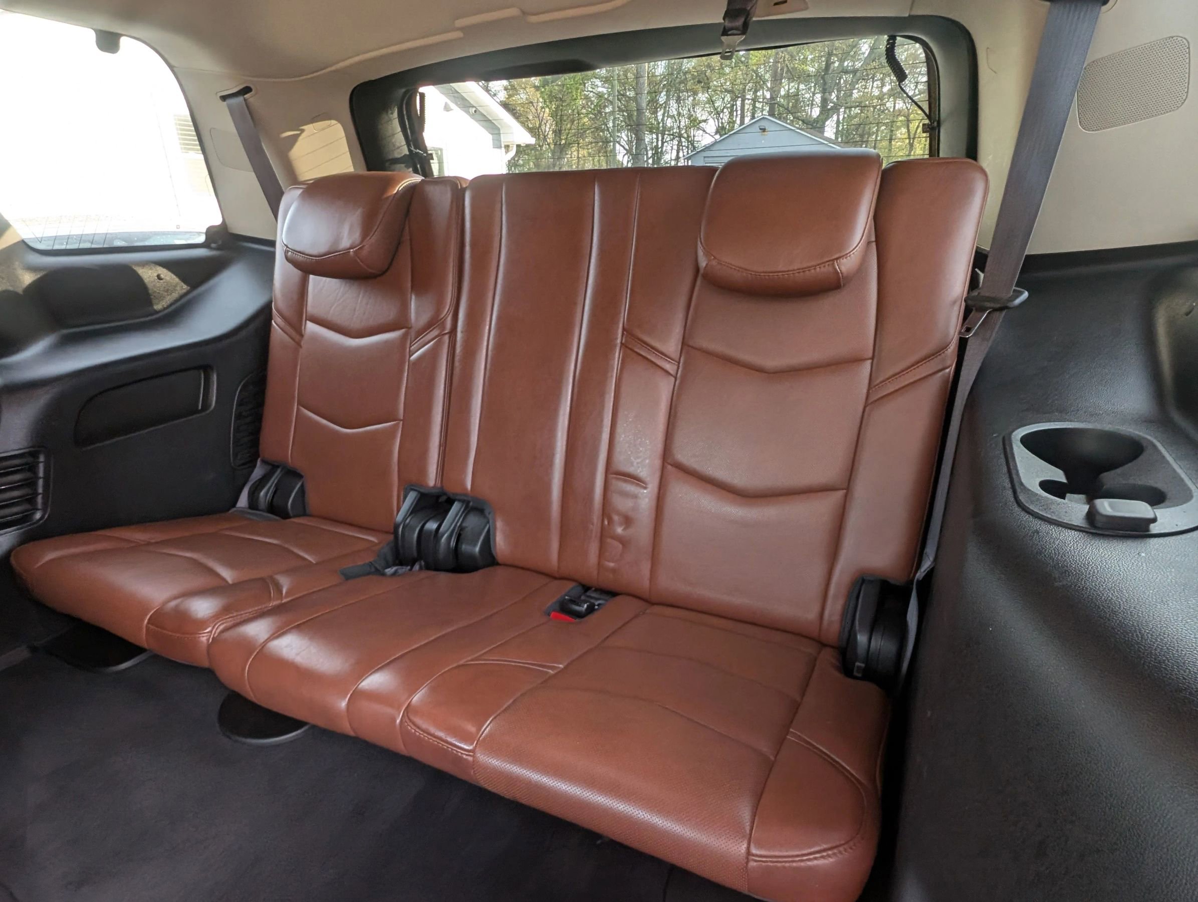 2016 Cadillac Escalade Luxury