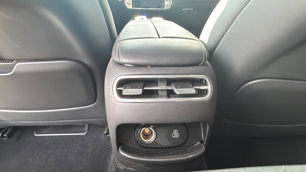 2023 Genesis G90 3.5T