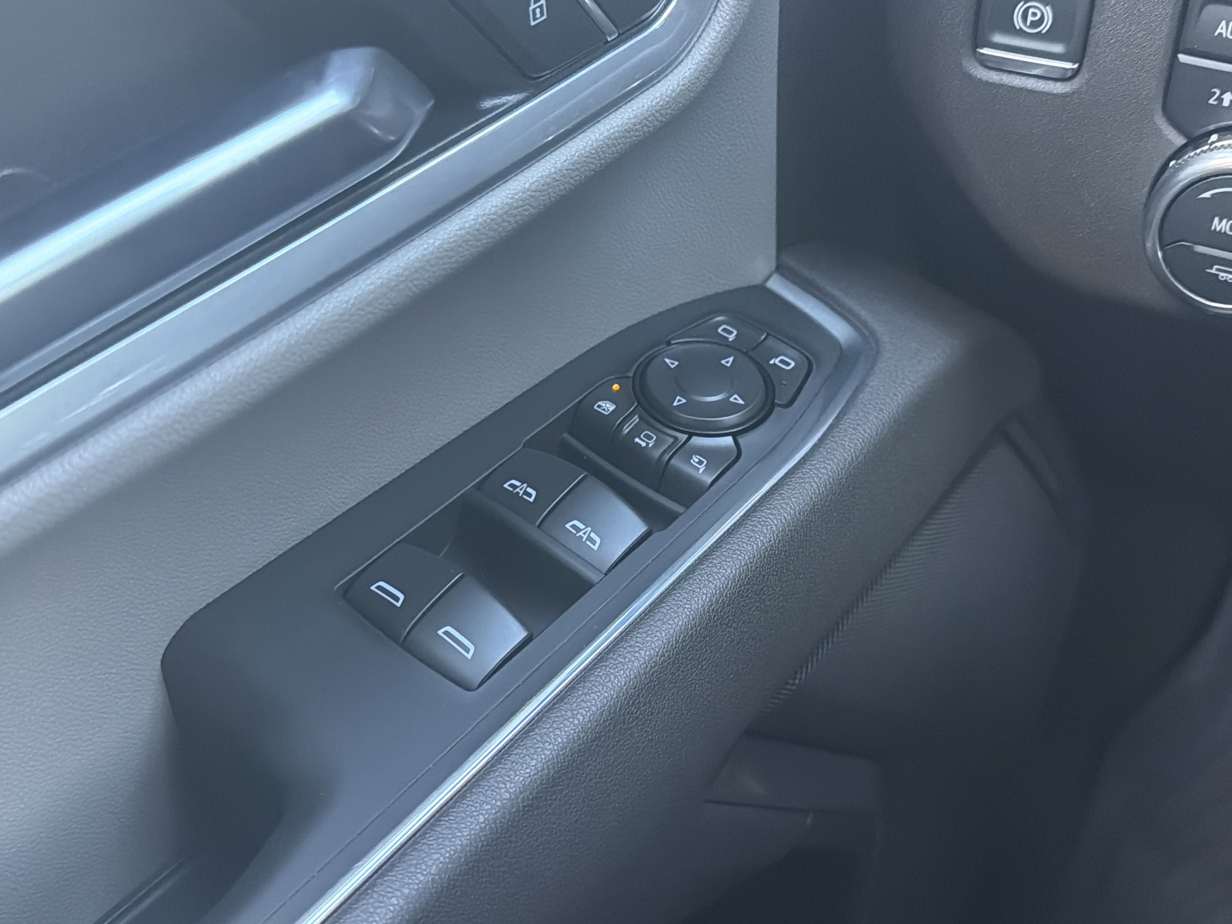 2025 GMC Sierra 2500 SLT