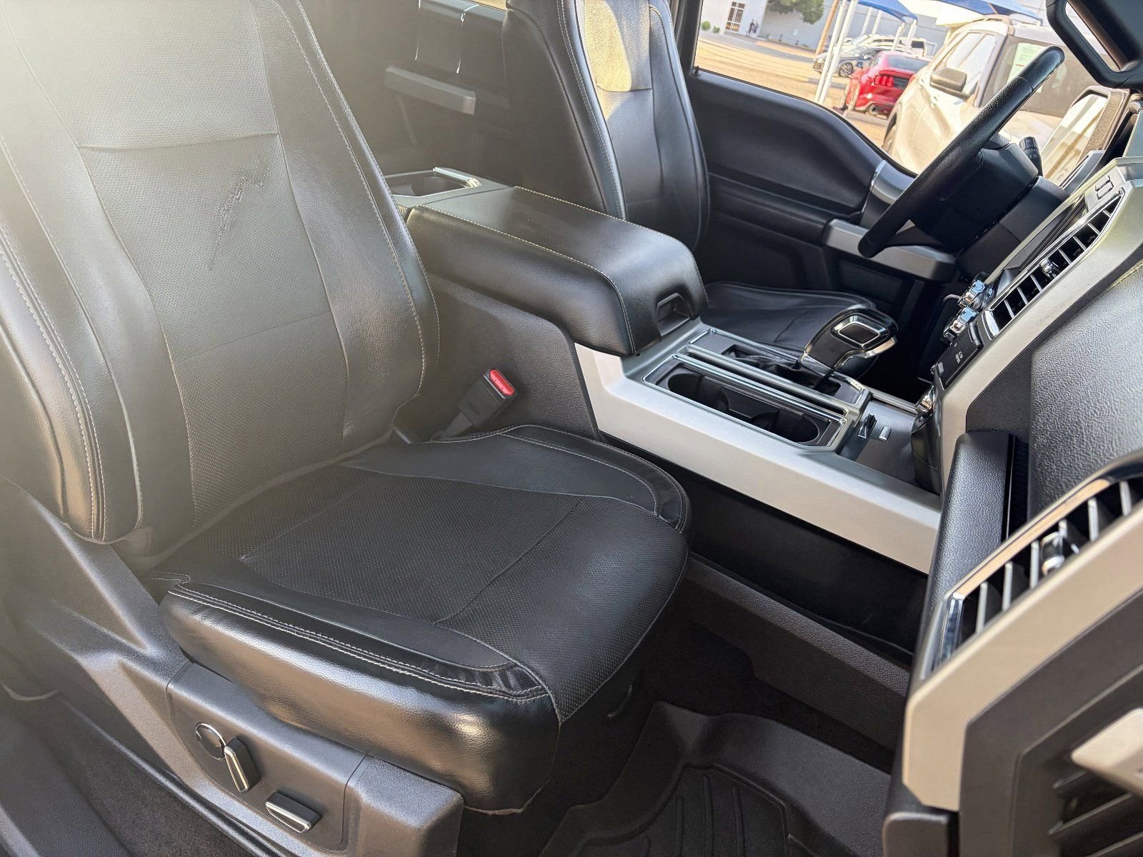 2016 Ford F150 Lariat