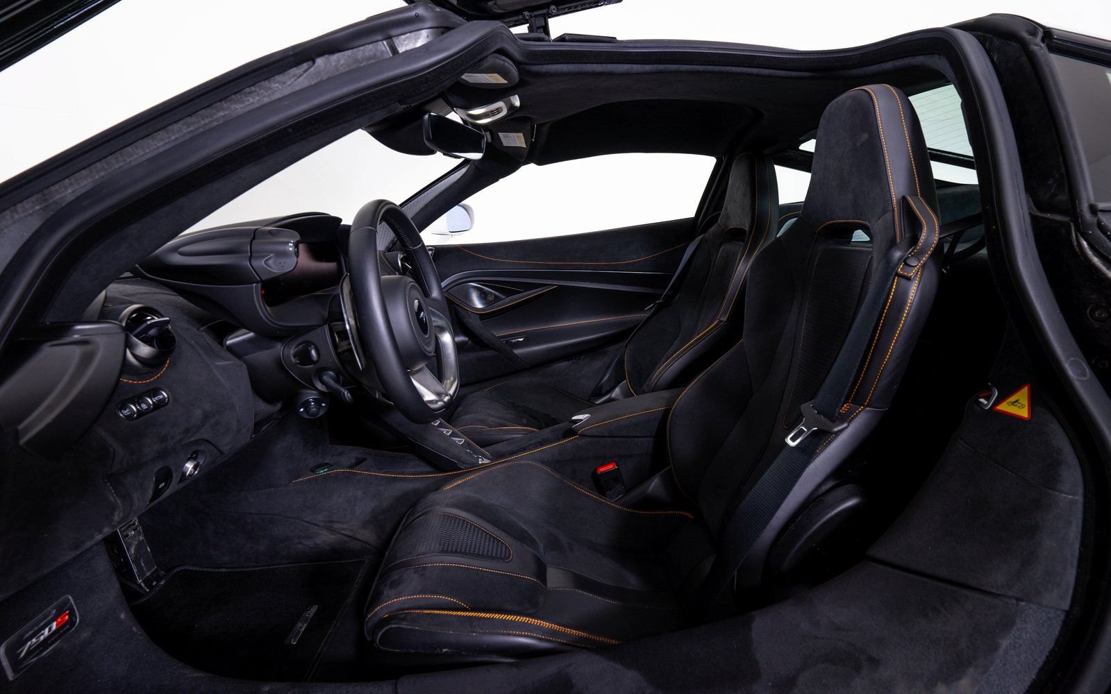 Used 2025 McLaren 750S photo 17