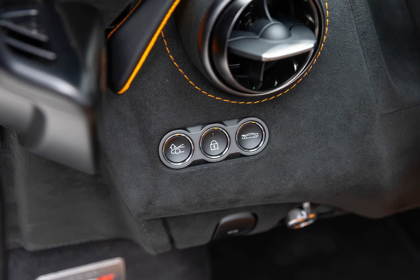 New 2027 McLaren 750S Spider photo 27