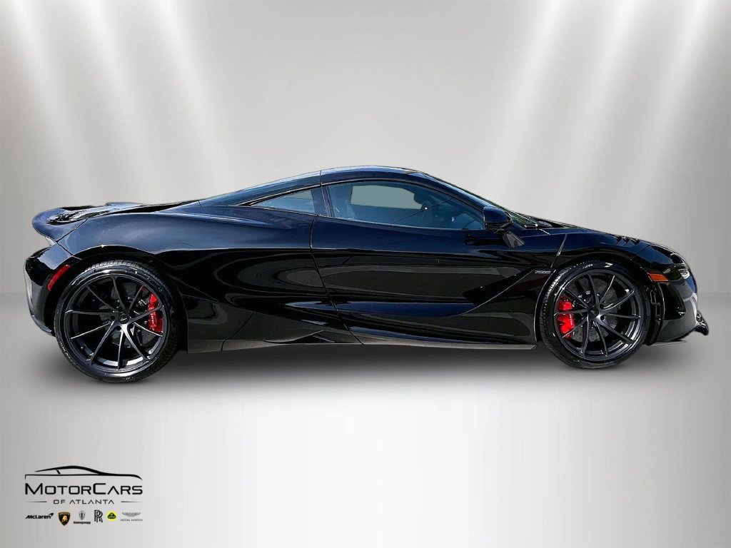 New 2027 McLaren 750S photo 12