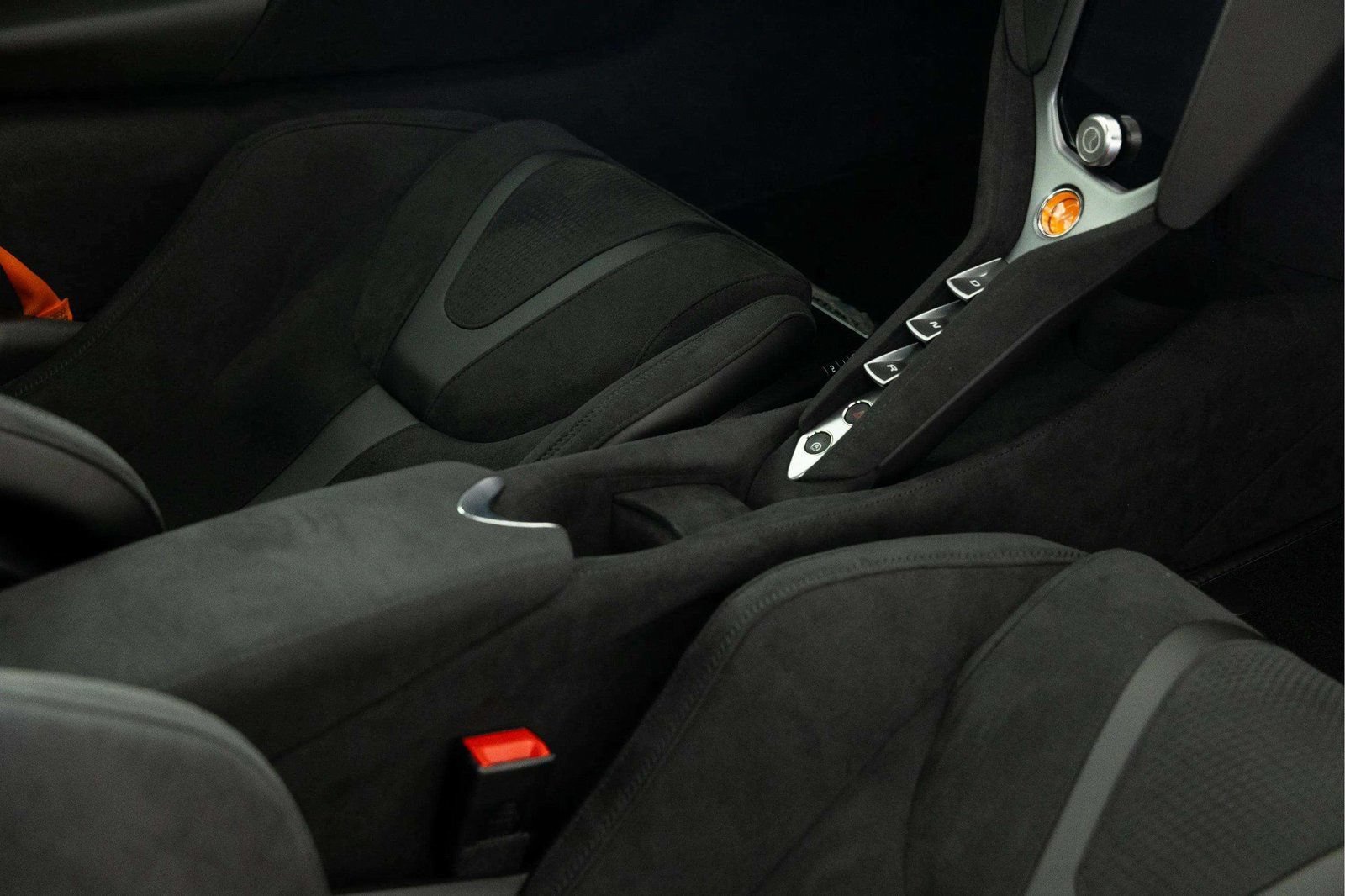 New 2026 McLaren 750S photo 41