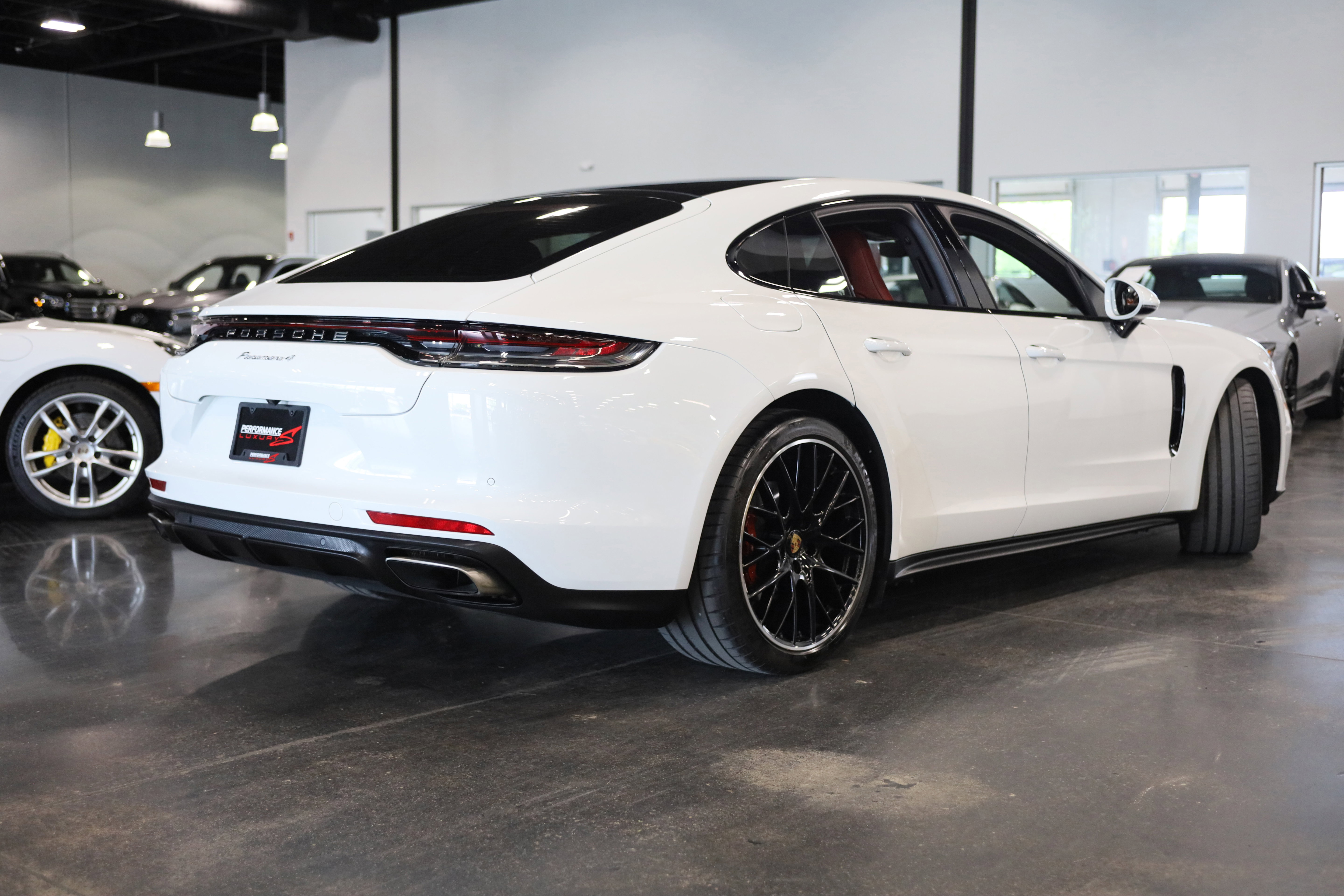 2022 Porsche Panamera 4