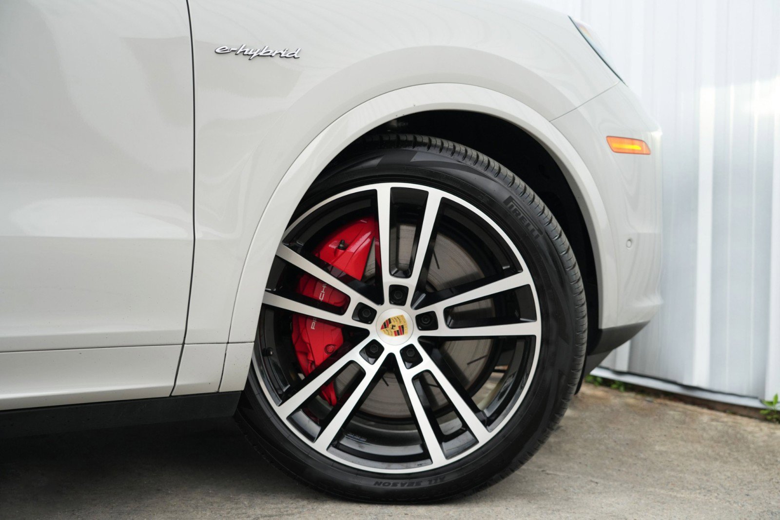 2024 Porsche Cayenne Turbo