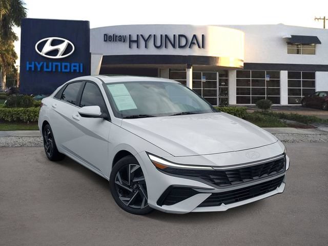 Certified 2025 Hyundai Elantra SEL