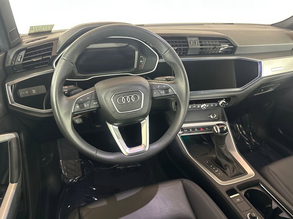 2024 Audi Q3 2.0T Premium Plus