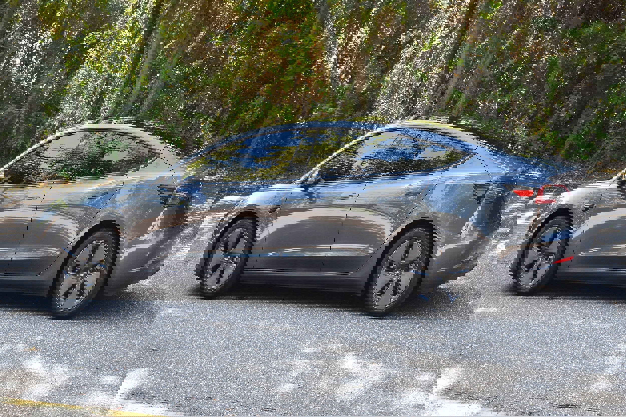 2022 Tesla Model 3 Standard Range