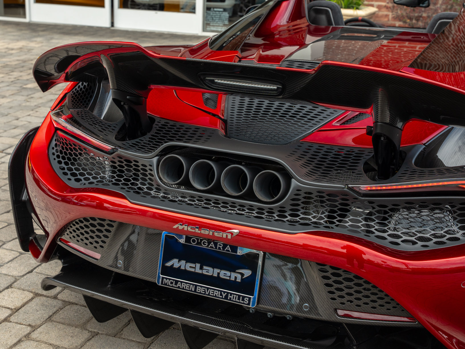 Used 2022 McLaren 765LT photo 38