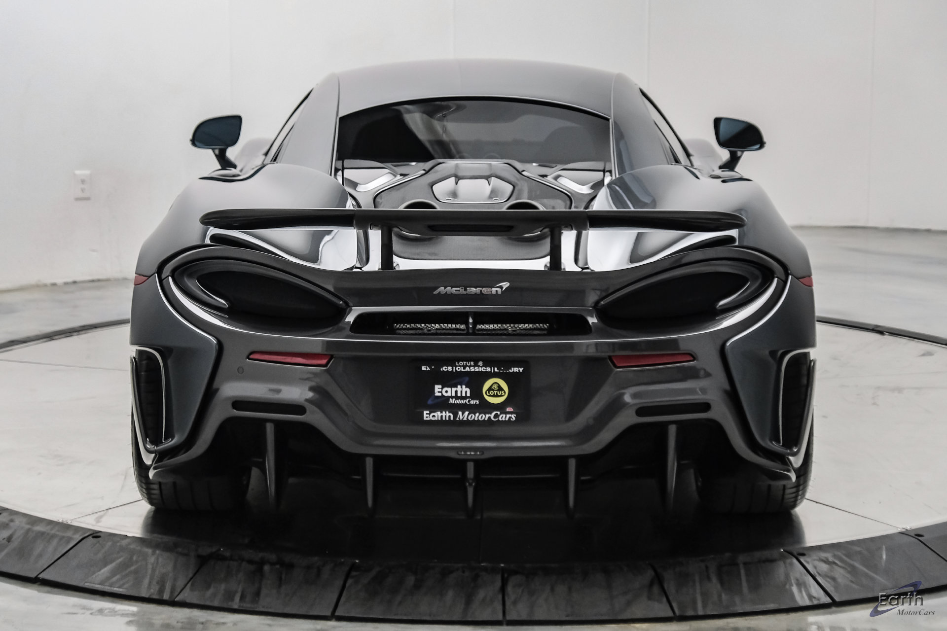 Used 2019 McLaren 600LT photo 16